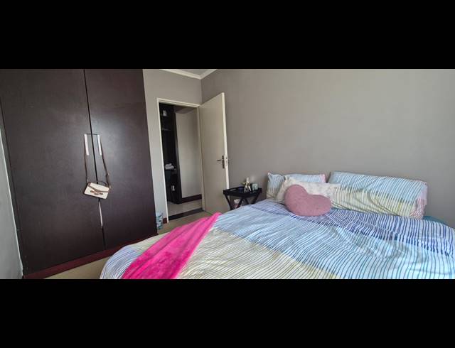 2 BEDROOM APARTMENT FOR SALE IN NOORDWYK